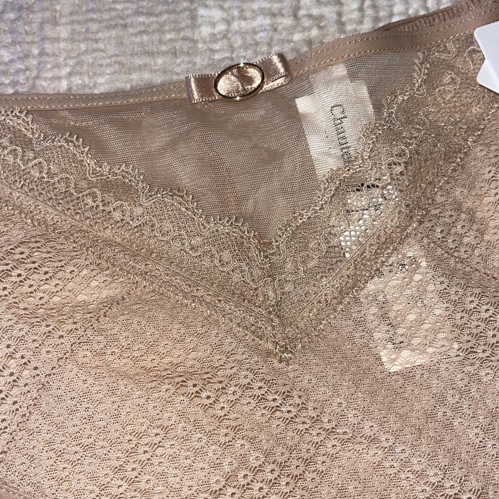 NWT Chantelle Parisian Allure Panty in Nude - Picture 4 of 6